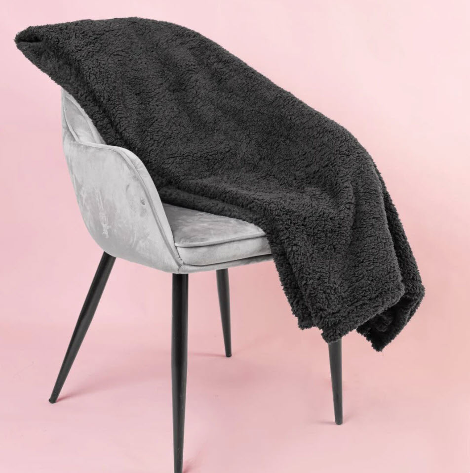 Waterproof Couples Blanket – Dual-Sided Protection for Bed or Sofa