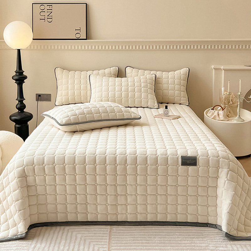 Soft Quilted Throw Blanket – Modern Square Pattern Design