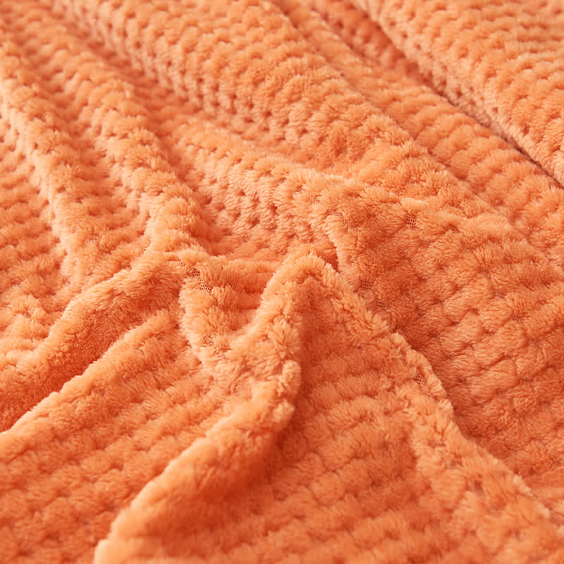 Solid Color Soft Fleece Blanket – Cozy, Warm & Lightweight