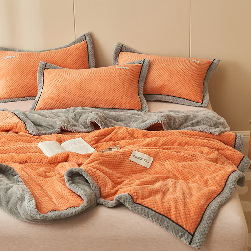 Solid Color Soft Fleece Blanket – Cozy, Warm & Lightweight