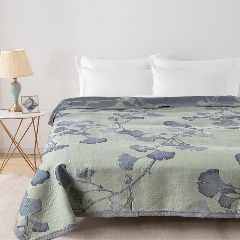 Ginkgo Leaf Cotton Gauze Quilt – Soft, Breathable & Reversible Design