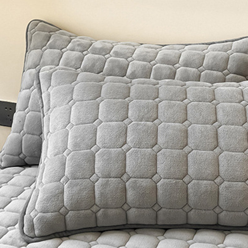 Soft Quilted Throw Blanket – Modern Square Pattern Design