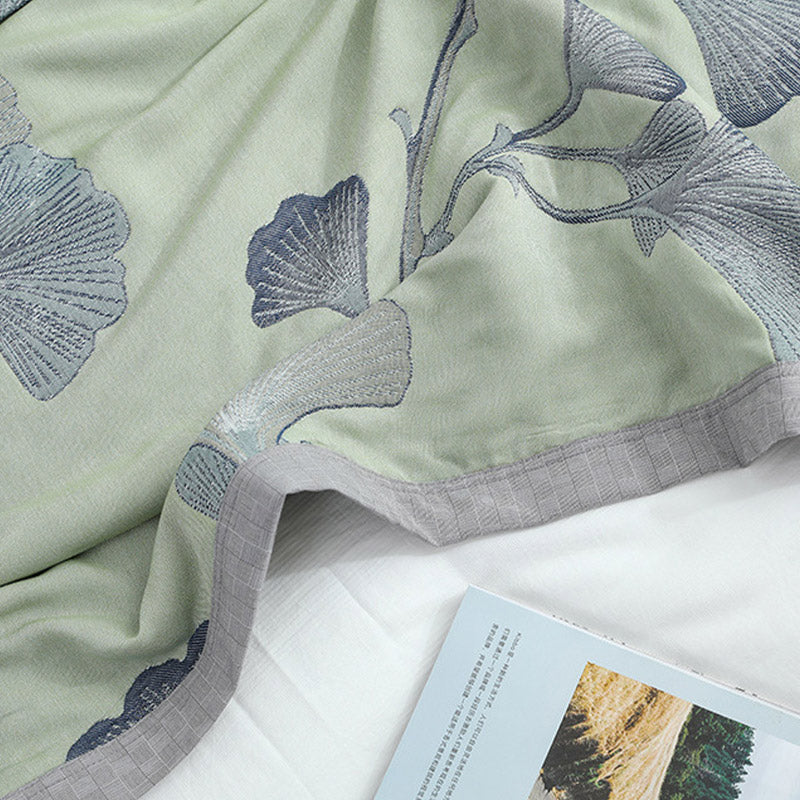 Ginkgo Leaf Cotton Gauze Quilt – Soft, Breathable & Reversible Design