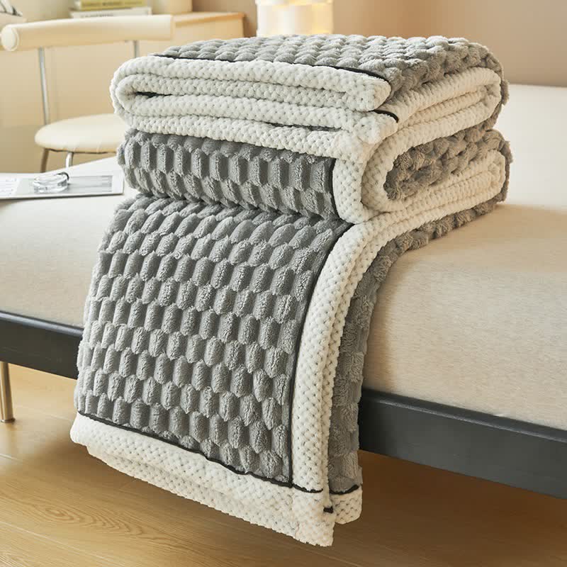 Thick Coral Fleece Throw Blanket – Soft, Warm & Reversible Design