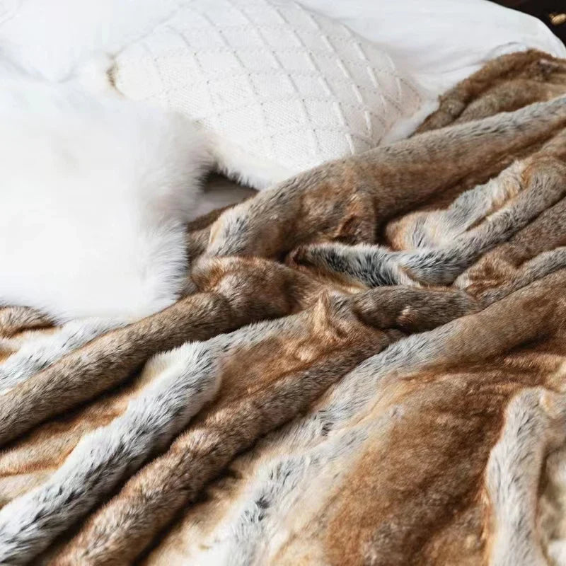 Luxury Faux Fur Throw Blanket – Soft & Cosy for Australian Homes