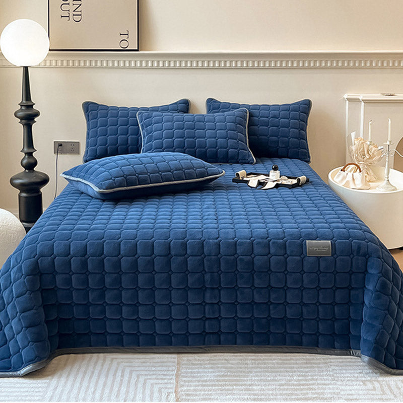 Soft Quilted Throw Blanket – Modern Square Pattern Design