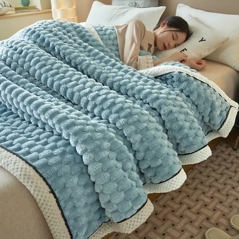 Thick Coral Fleece Throw Blanket – Soft, Warm & Reversible Design