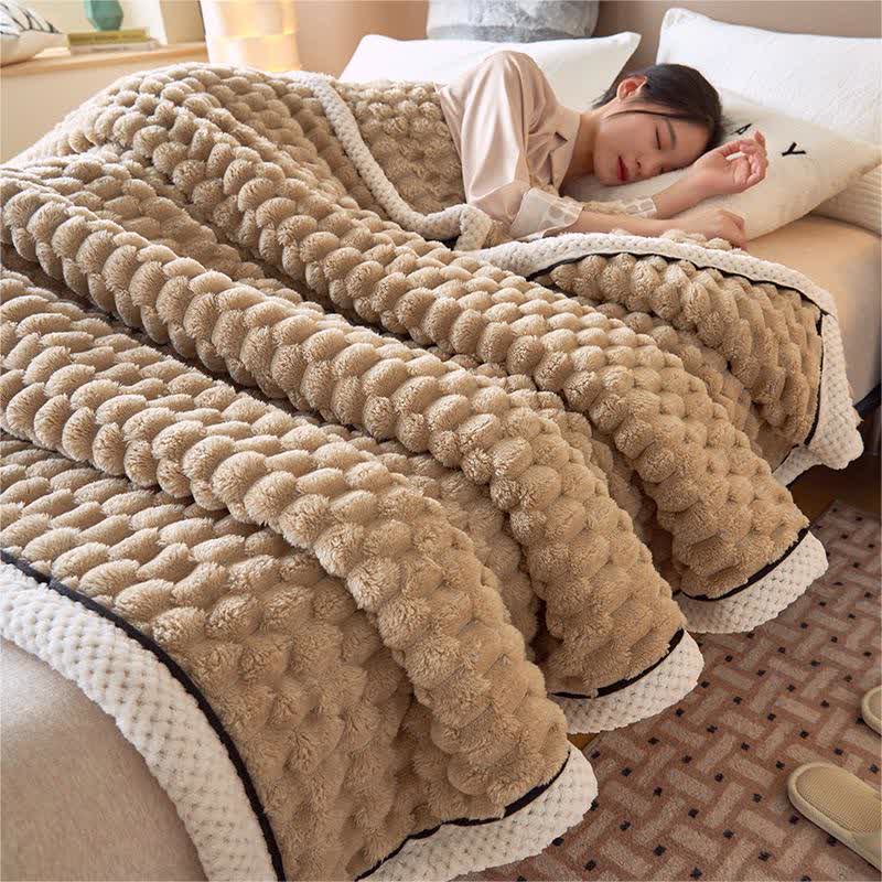 Thick Coral Fleece Throw Blanket – Soft, Warm & Reversible Design