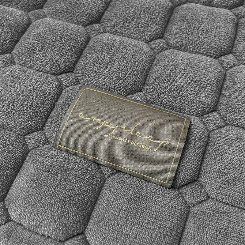 Soft Quilted Throw Blanket – Modern Square Pattern Design